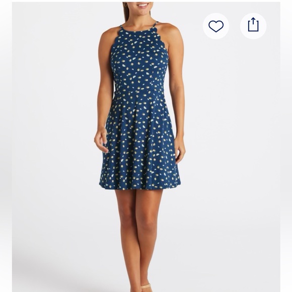 NWT Scallop Top Dress - Picture 2 of 7